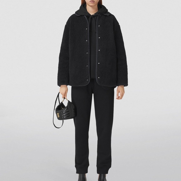Like New BURBERRY black buttonFleece Jacket